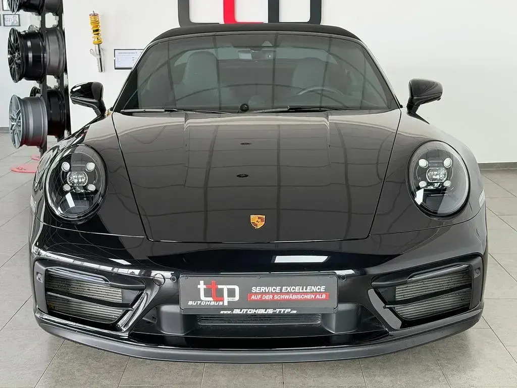 Gebraucht Porsche 911 Targa 4 480 PS (353 kW) 2024 Tiefschwarzmetallic Cabrio