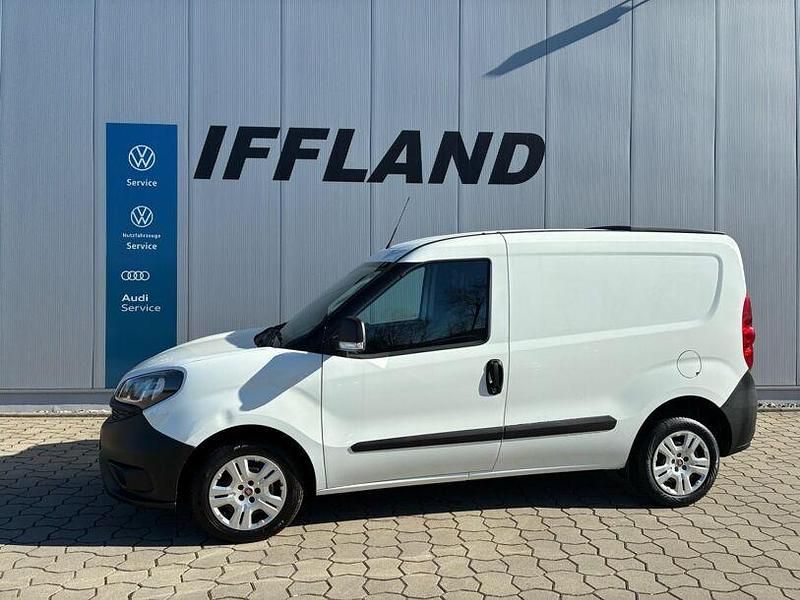 Gebraucht Fiat Doblò 2021 Weiss Van / Kleinbus