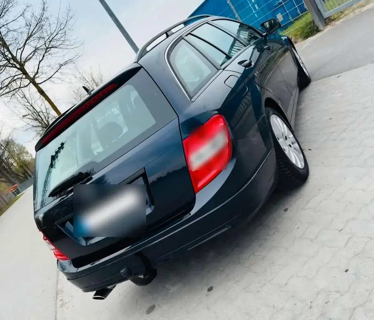 Gebraucht Mercedes C220 170 PS (125 kW) 2010 Schwarz Kombi