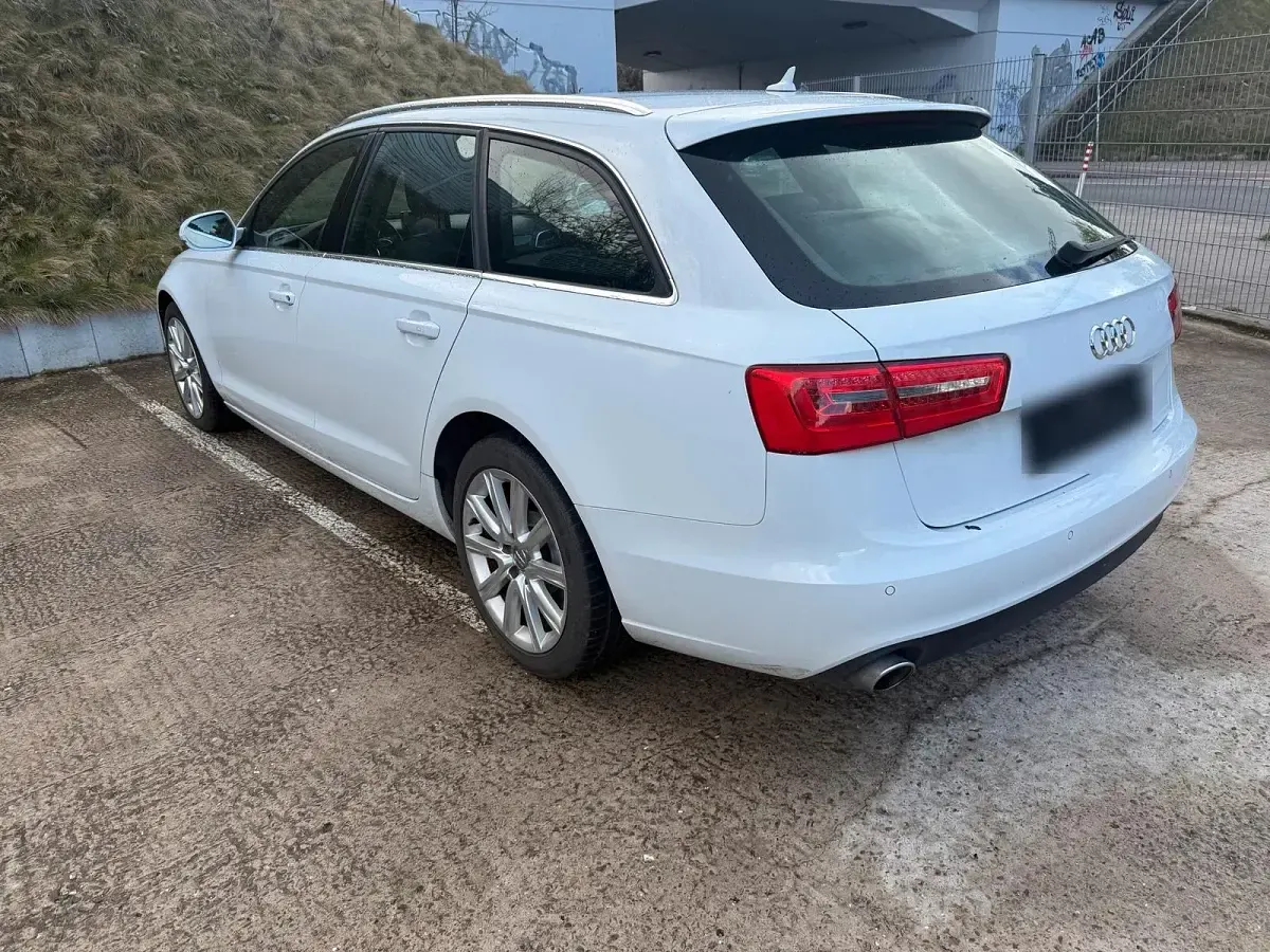 Gebraucht Audi A6 245 PS (180 kW) 2013 Weiß Kombi
