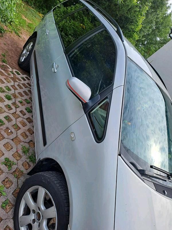 Gebraucht VW Sharan 132 PS (97 kW) 2003 Silber Van / Kleinbus