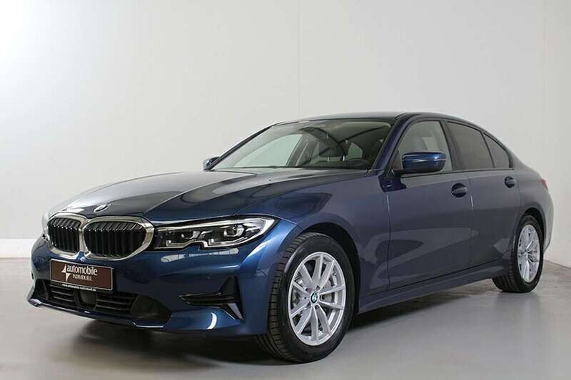 Gebraucht BMW 330 Advantage 258 PS (189 kW) 2020 Phytonicblau met. Limousine