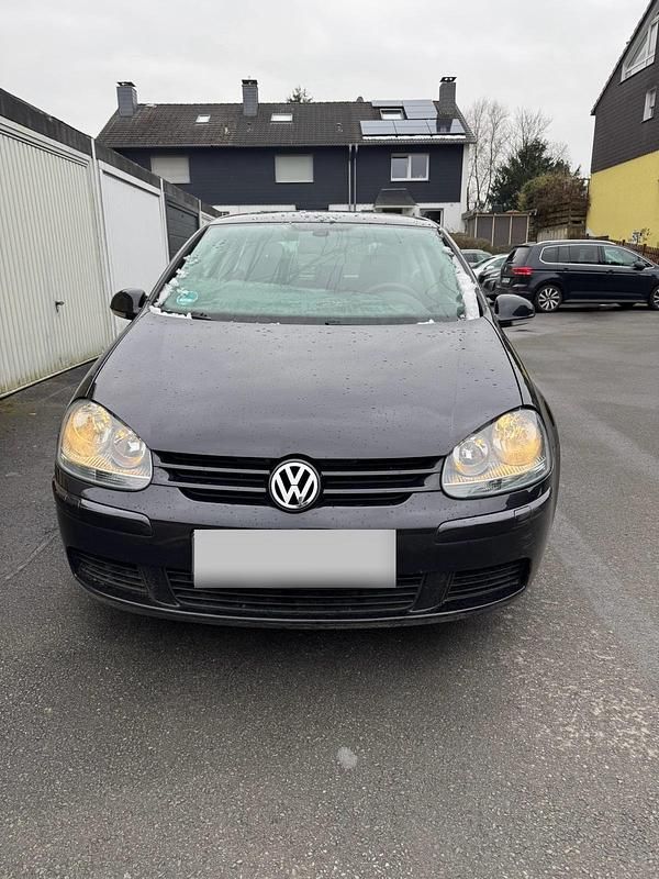 Gebraucht VW Golf V 102 PS (75 kW) 2005 Schwarz Kleinwagen