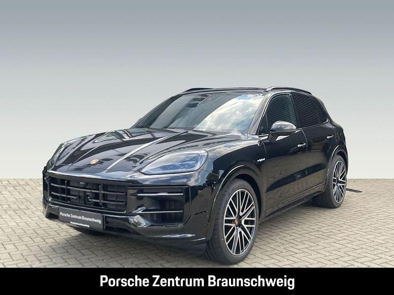 Gebraucht Porsche Cayenne 470 PS (345 kW) 2025 Schwarz SUV