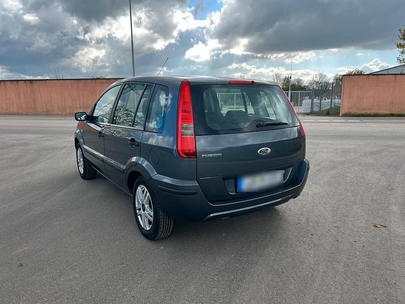 Gebraucht Ford Fusion 80 PS (58 kW) 2003 Grau Kleinwagen