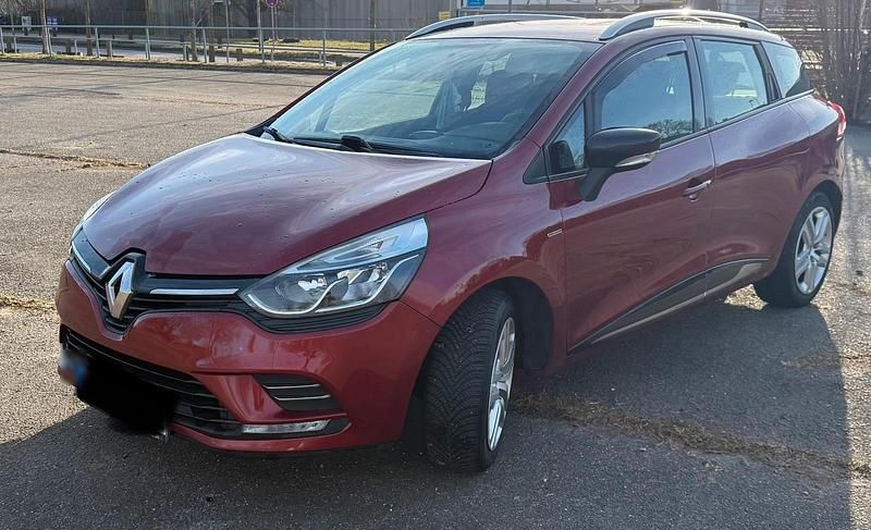 Gebraucht Renault Clio GrandTour 90 PS (66 kW) 2016 Rot Kombi
