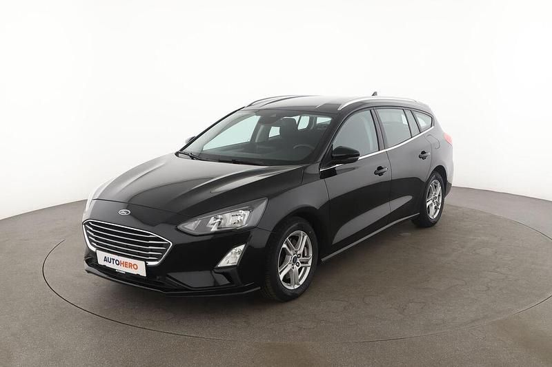 Schwarz Gebraucht 2019 Ford Focus Cool & Connect Kombi | 14.360 € (Etwas zu teuer) - Bild 1/3