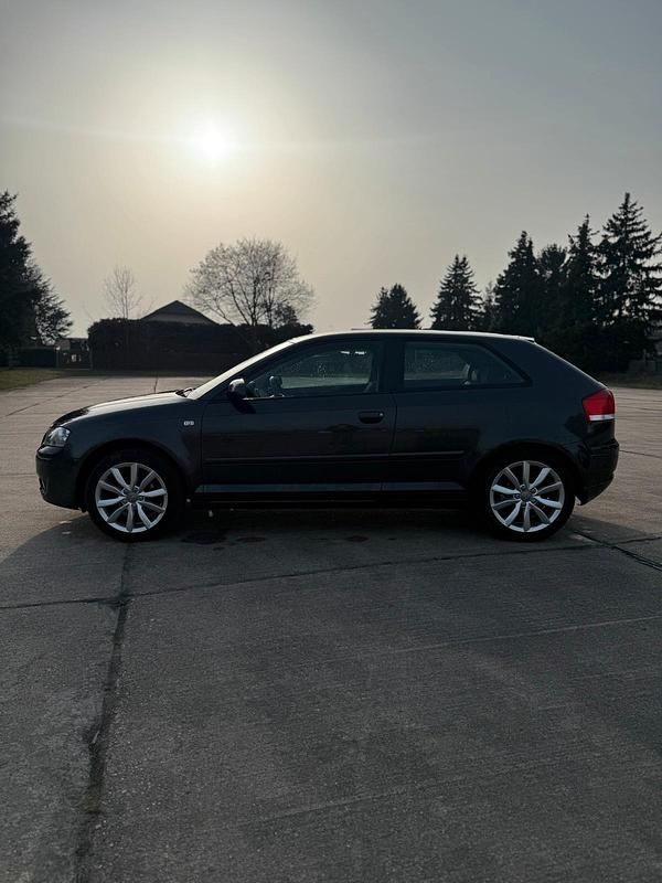 Gebraucht Audi A3 102 PS (75 kW) 2007 Grau Kleinwagen