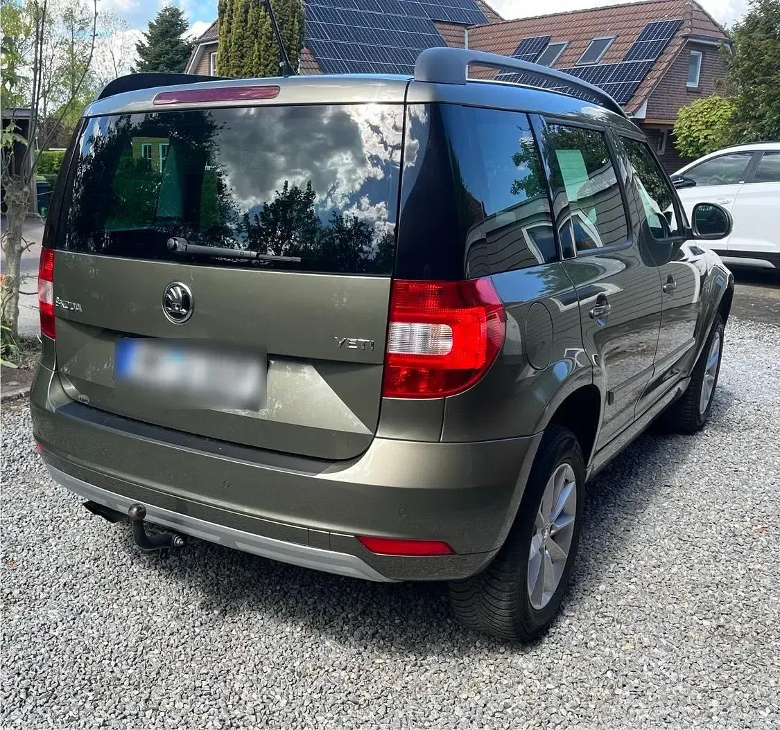 Gebraucht Skoda Yeti 140 PS (102 kW) 2015 Grün SUV
