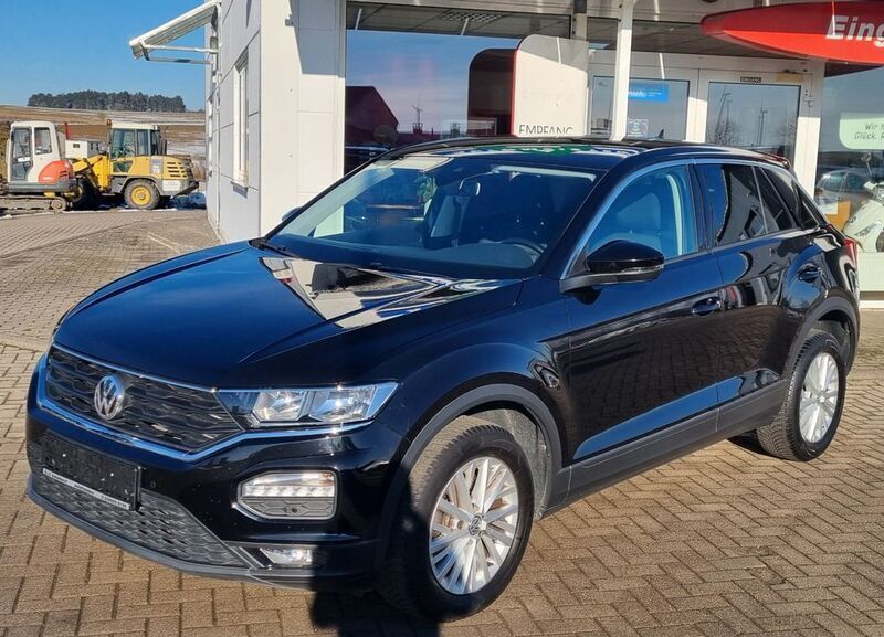 Schwarz Gebraucht 2018 VW T-Roc SUV | 15.990 € (Fairer Preis) - Bild 1/4