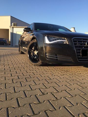 Usata Audi A8 371 CV (272 kW) 2011 Nero Berlina