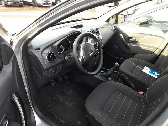 Gebraucht Dacia Logan MCV Comfort 73 PS (53 kW) 2020 Highland grey metallic highland grey metallic Kombi