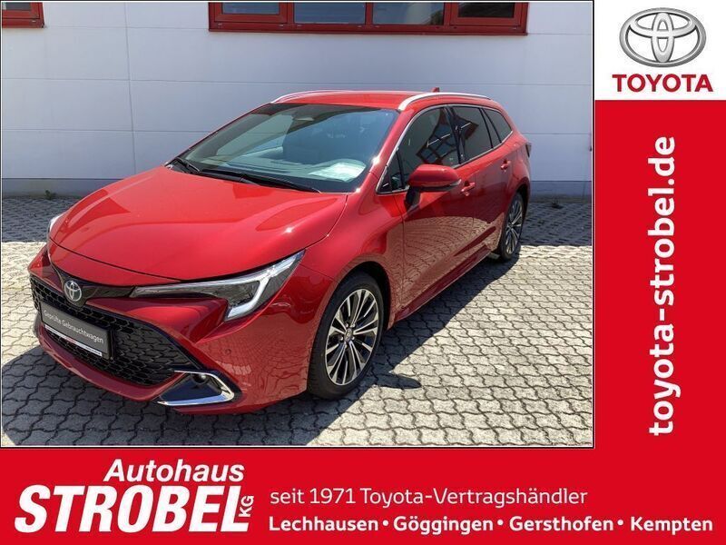 Karminarot Gebraucht 2023 Toyota Corolla Team Kombi | 28.480 € (Fairer Preis) - Bild 1/4
