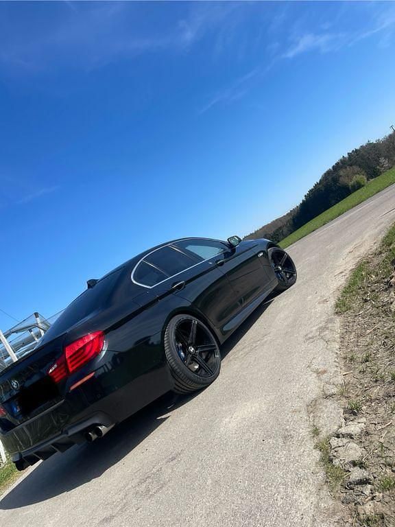 Gebraucht BMW 535 Performance 306 PS (225 kW) 2010 Schwarz Limousine