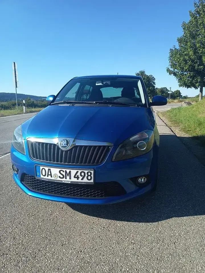 Gebraucht Skoda Fabia Ambition 86 PS (63 kW) 2014 Blau Kleinwagen