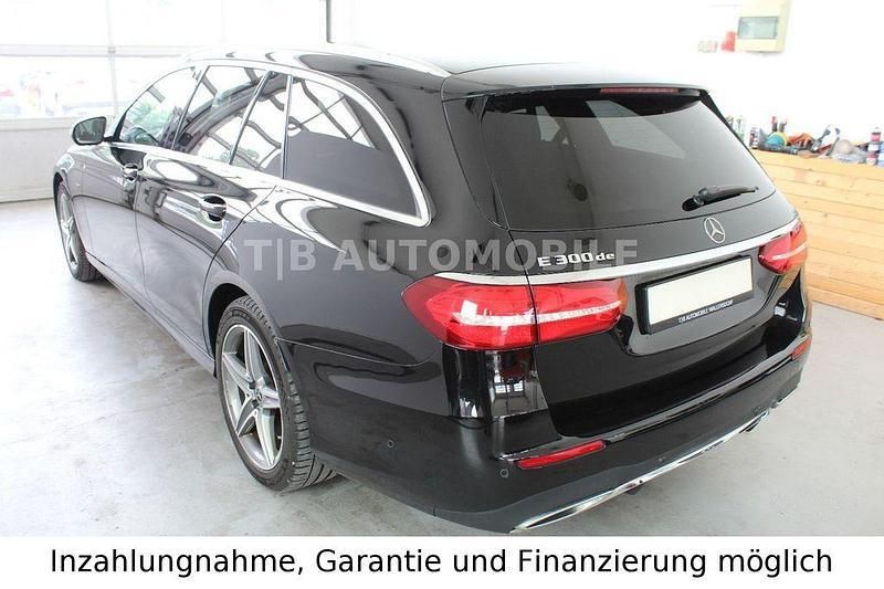 Gebraucht Mercedes E300 AMG 306 PS (225 kW) 2020 Schwarz Limousine