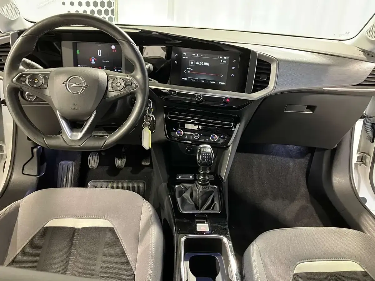 Gebraucht Opel Mokka 131 PS (96 kW) 2022 Weiß SUV