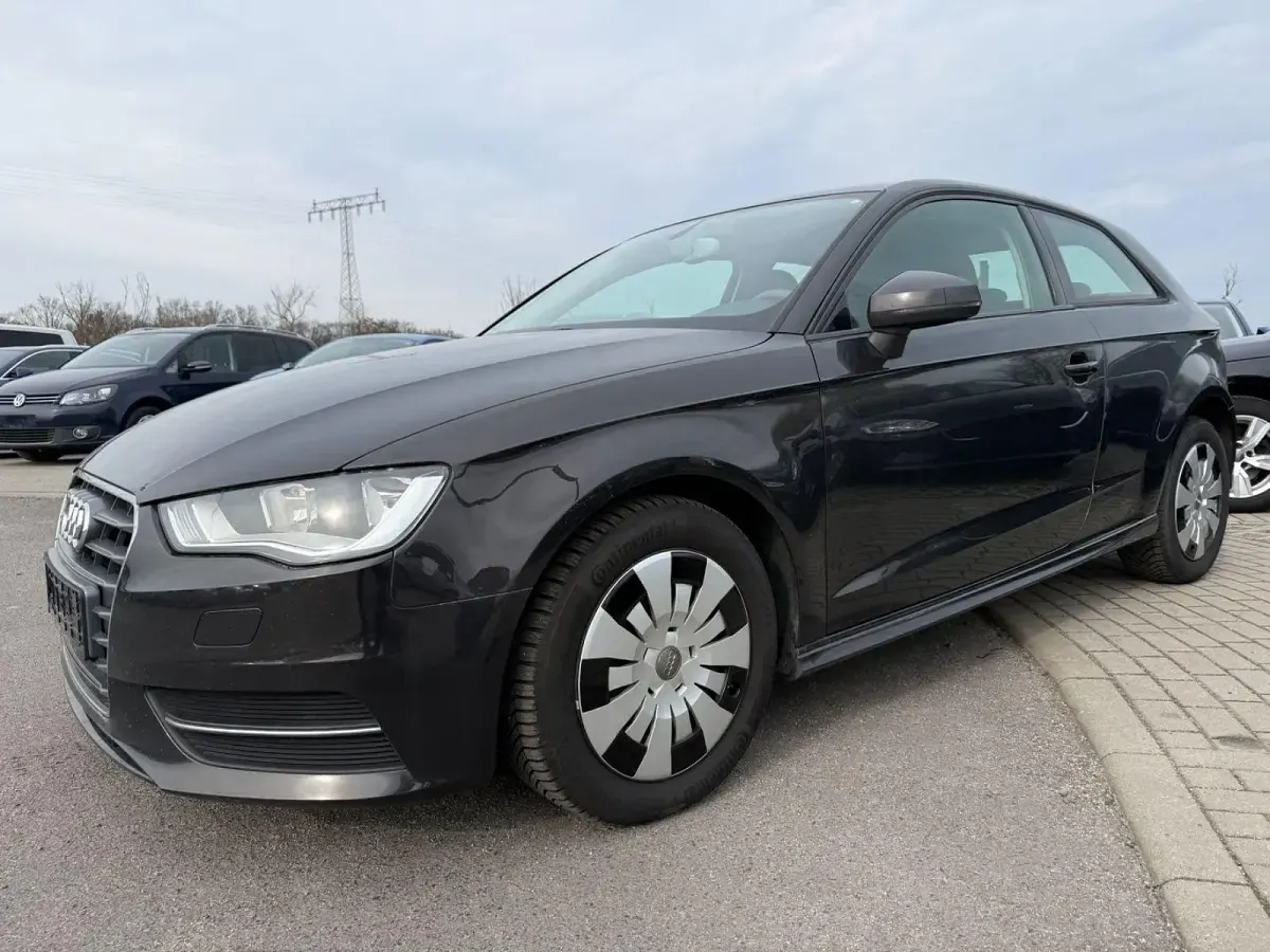 Gebraucht Audi A3 Performance 110 PS (80 kW) 2014 Braun Limousine
