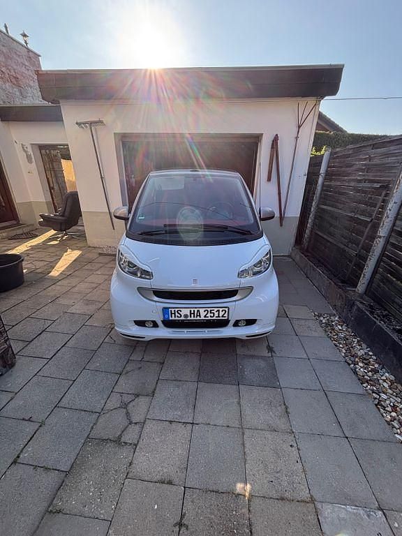 Weiß Gebraucht 2009 Smart ForTwo Cabrio Passion Cabrio | 5.500 € (Fairer Preis) - Bild 1/4