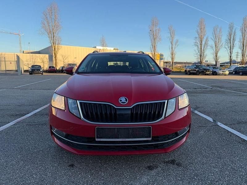 Gebraucht Skoda Octavia Style 150 PS (110 kW) 2019 Rot Kombi