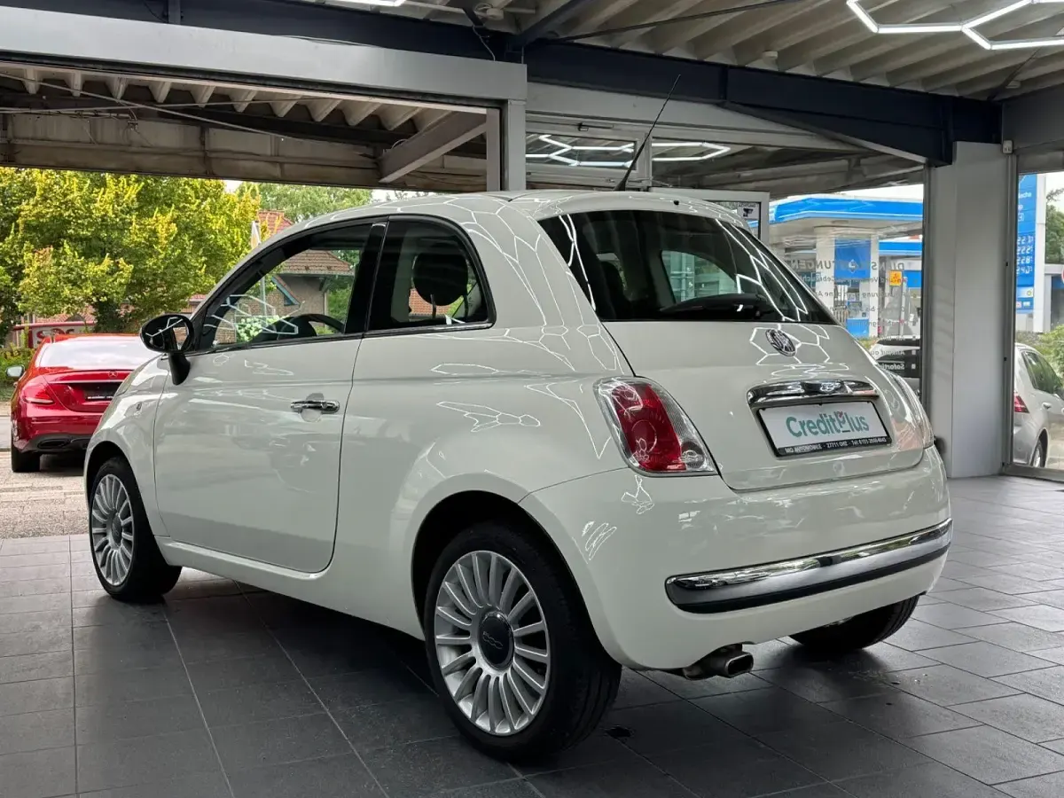 Gebraucht Fiat 500 Lounge 69 PS (50 kW) 2012 Weiß Kleinwagen