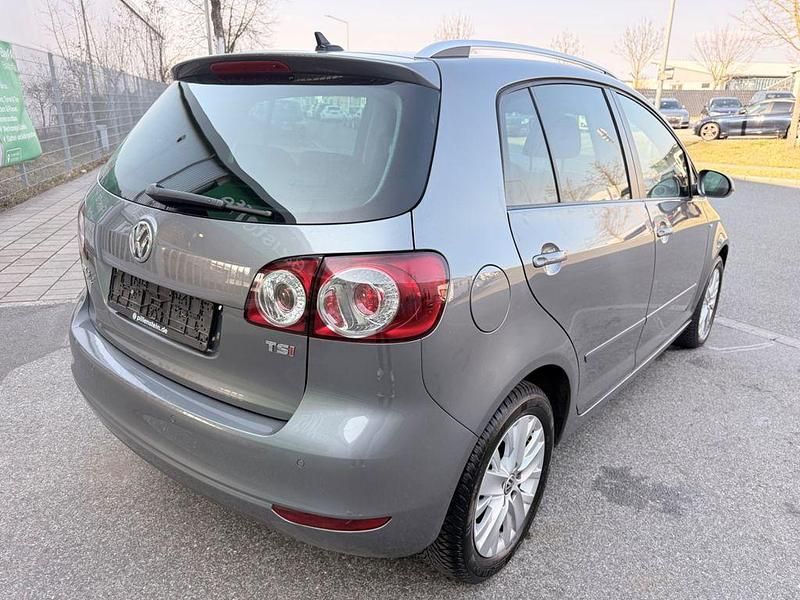 Gebraucht VW Golf Plus Cross Life 122 PS (89 kW) 2013 Grau Van / Kleinbus