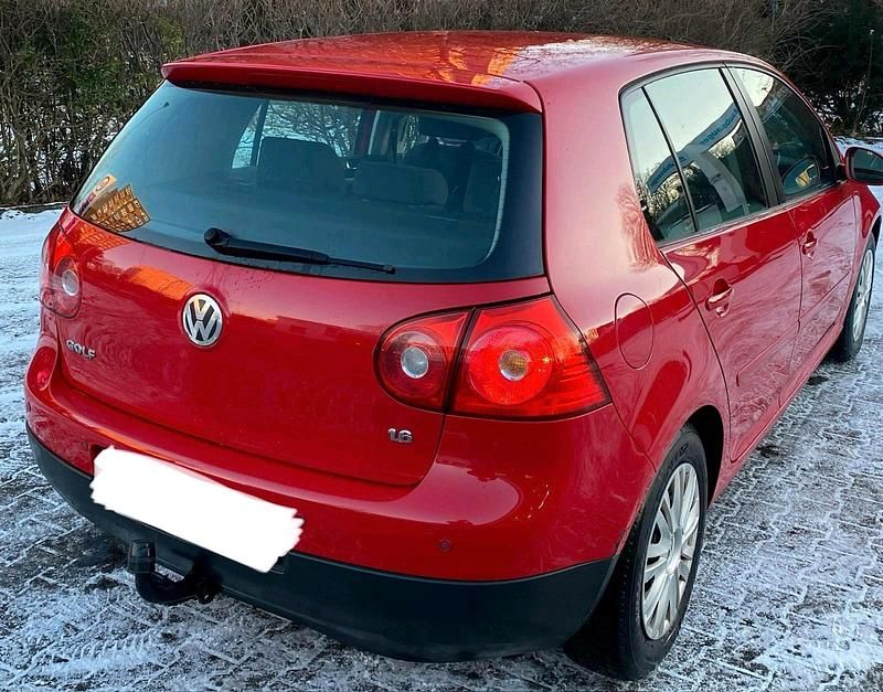 Gebraucht VW Golf IV 102 PS (75 kW) 2005 Rot Limousine