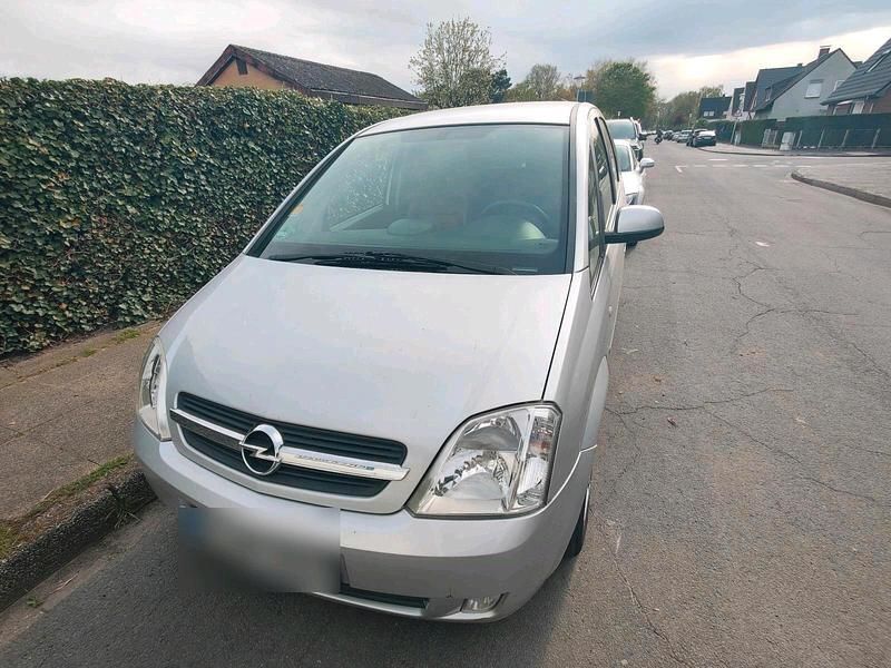 Usata Opel Meriva 2003 Argento Monovolume
