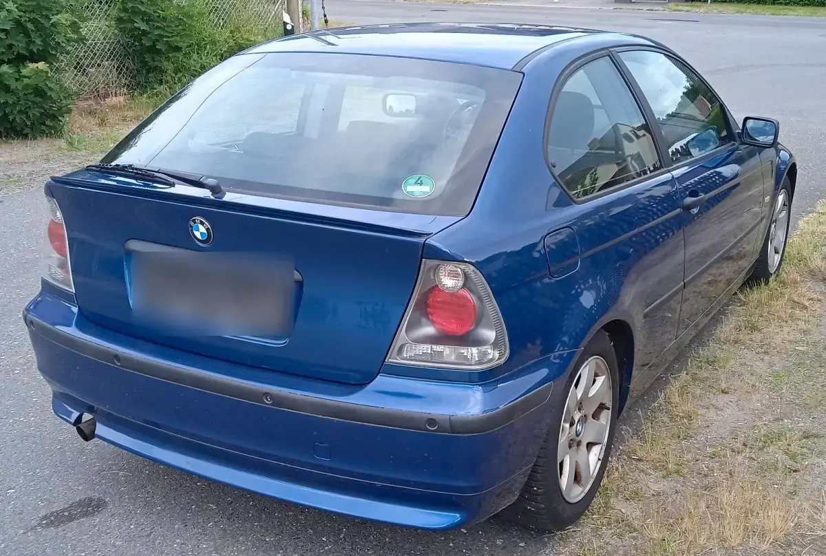 Gebraucht BMW 316 116 PS (85 kW) 2001 Blau Limousine
