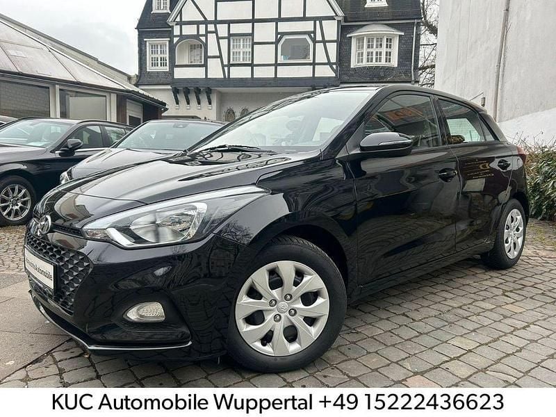 Phantom black. / mic Gebraucht 2019 Hyundai i20 Select Kleinwagen | 8.800 € (Guter Preis) - Bild 1/4