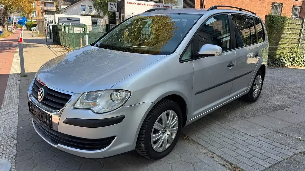 Gebraucht VW Touran Conceptline 105 PS (77 kW) 2008 Silber Van / Kleinbus