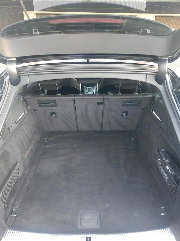 Gebraucht Audi A4 Business 190 PS (139 kW) 2019 Schwarz Kombi