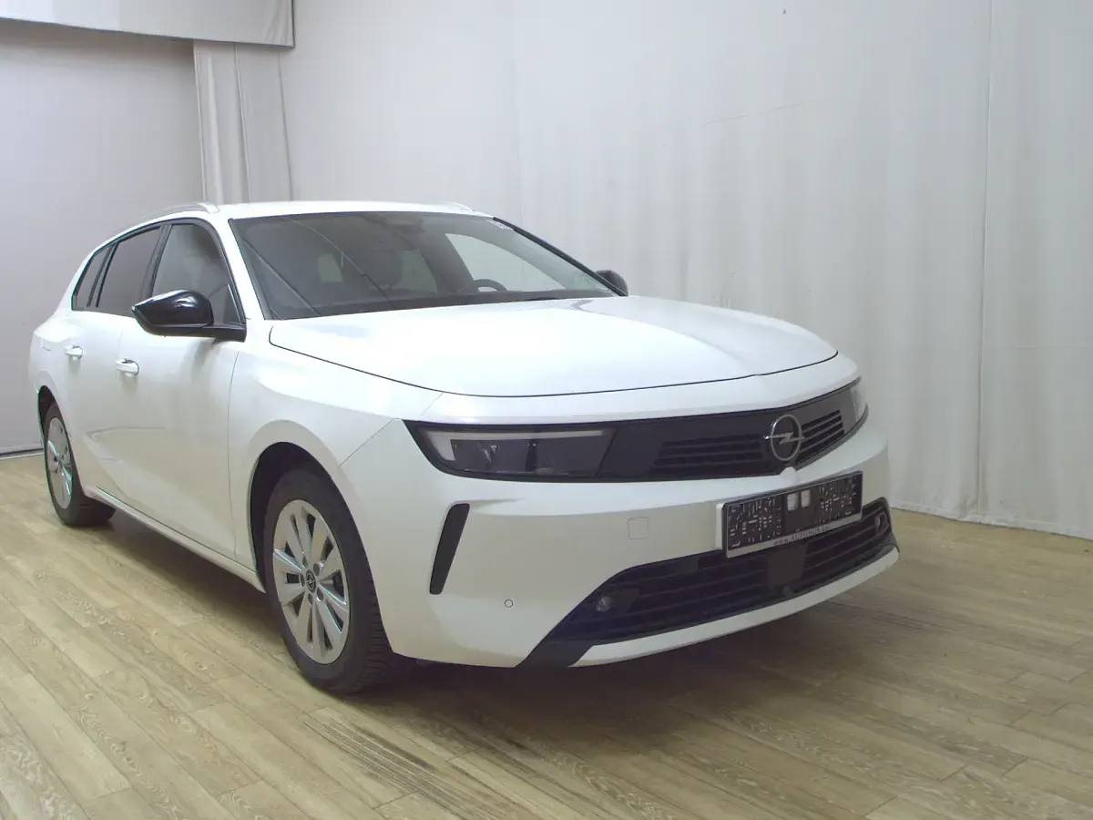 Gebraucht Opel Astra Elegance 131 PS (96 kW) 2023 Weiss Kombi