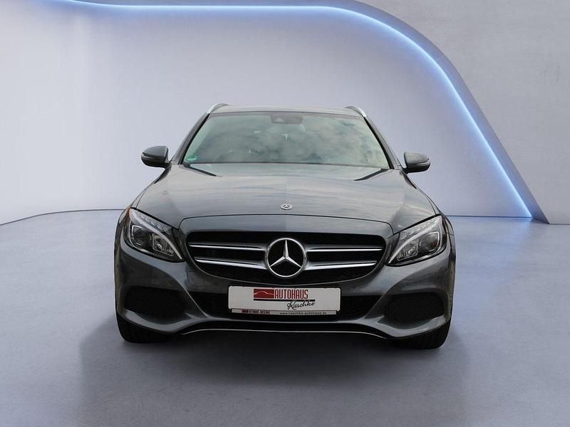Second-hand Mercedes C220 Avantgarde 170 CP (125 kW) 2017 Gri Berlinǎ
