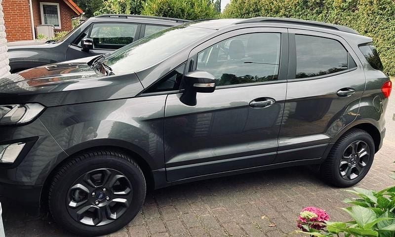 Grau Gebraucht 2019 Ford Ecosport Cool & Connect SUV | 11.350 € (Guter Preis) - Bild 1/4