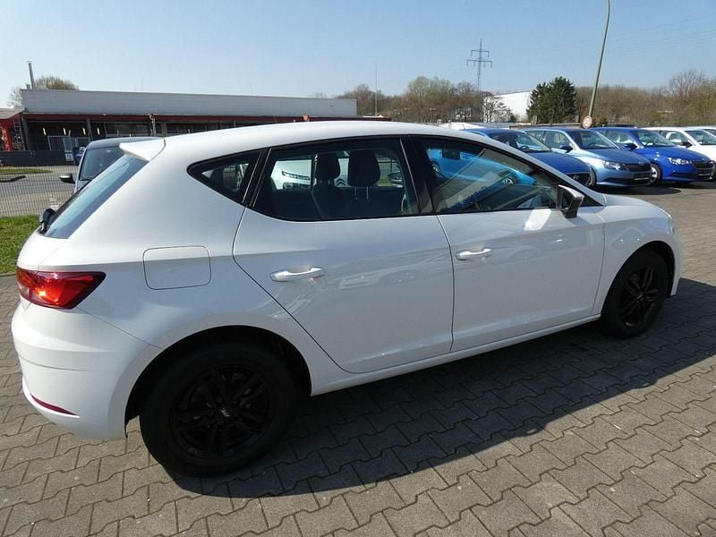 Usado Seat Leon ST Reference 86 HP (63 kW) 2019 Branco Carrinha