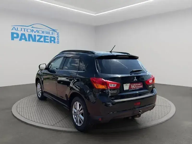 Gebraucht Mitsubishi ASX Intense 150 PS (110 kW) 2013 Schwarz SUV