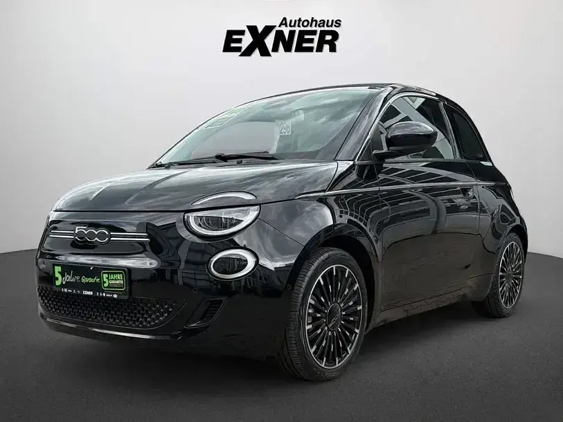 Gebraucht Fiat 500e La Prima 86 kW (118 PS) 2023 Onyx schwarz Cabrio