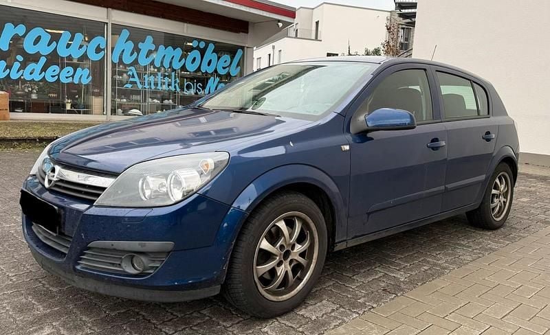 Blau Gebraucht 2005 Opel Astra Kleinwagen | 1.100 € (Superpreis) - Bild 1/4