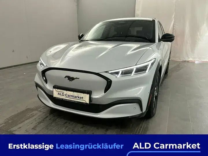 Weiß Gebraucht 2022 Ford Mustang Mach-E SUV | 30.980 € (Superpreis) - Bild 1/4