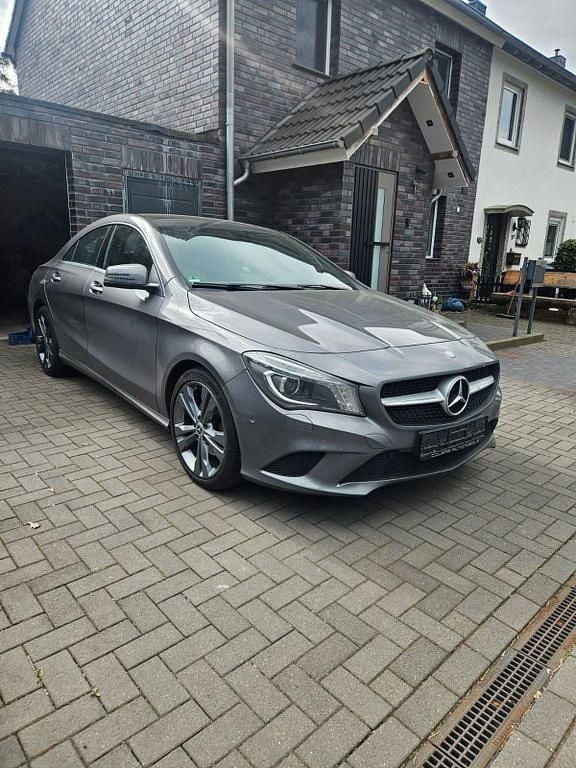 Gebraucht Mercedes CLA220 170 PS (125 kW) 2014 Grau Limousine
