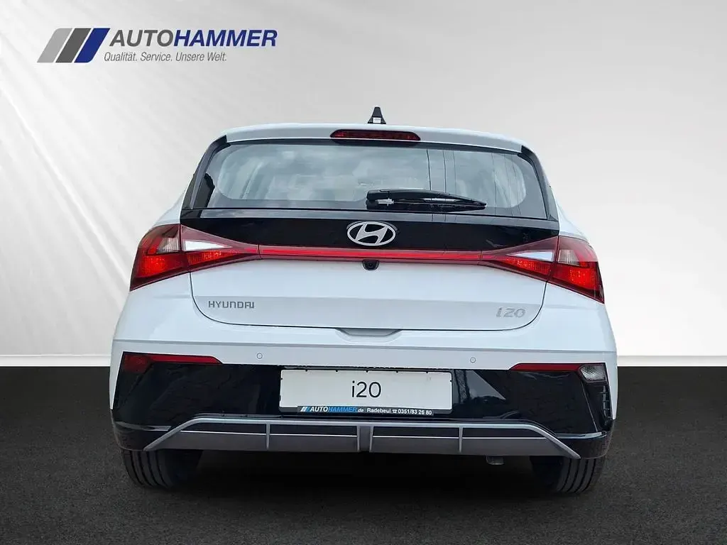 Neu Hyundai i20 Select 90 PS (66 kW) 2026 Atlas white / sol Kleinwagen