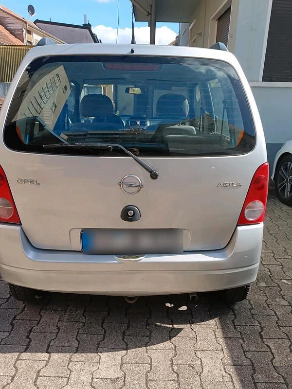Silber Gebraucht 2001 Opel Agila Kleinwagen | 1.000 € - Bild 1/4
