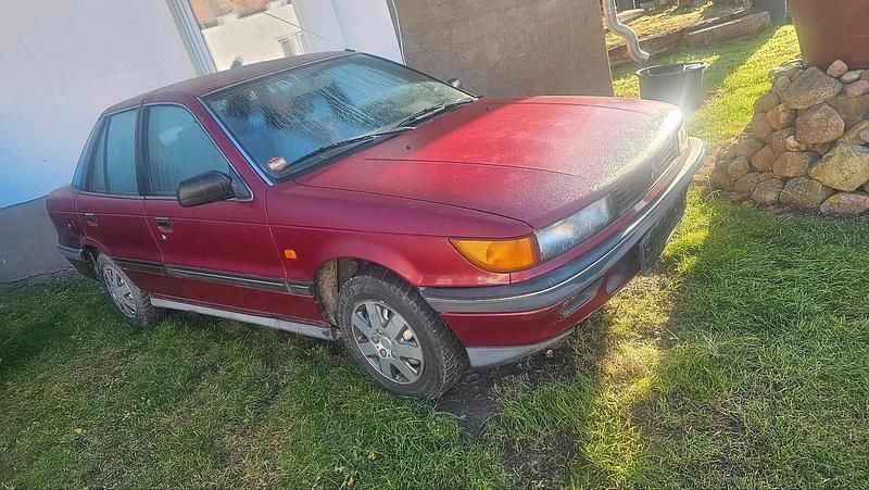 Gebraucht Mitsubishi Lancer 90 PS (66 kW) 1990 Limousine