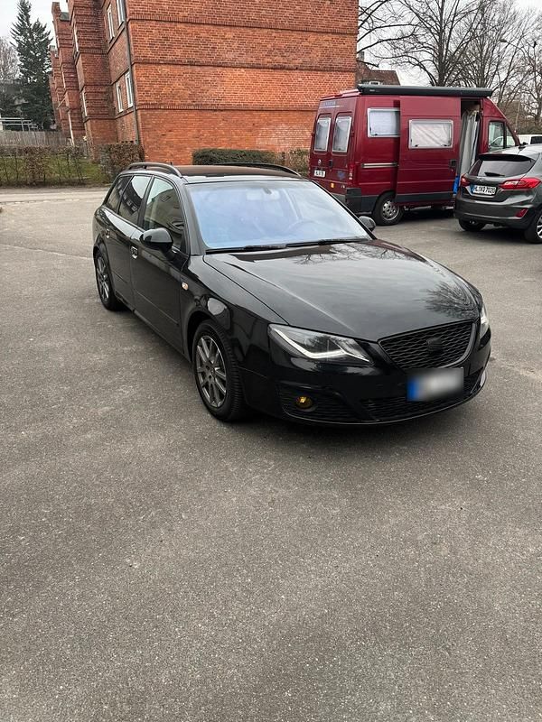 Gebraucht Seat Exeo 143 PS (105 kW) 2013 Schwarz Kombi
