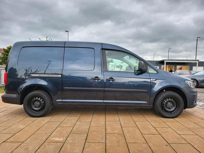 Gebraucht VW Caddy Maxi 102 PS (75 kW) 2017 Blau Van / Kleinbus