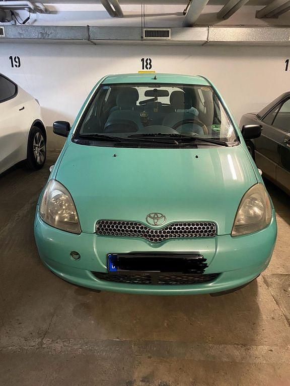 Gebraucht 2001 Toyota Yaris Sol Limousine | 700 € (Superpreis) - Bild 1/4