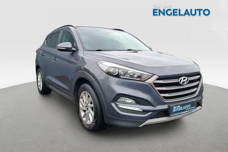 Grau Gebraucht 2018 Hyundai Tucson SUV | 17.630 € (Fairer Preis) - Bild 1/4