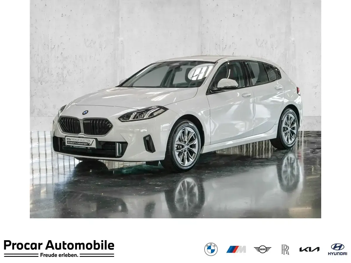 Gebraucht BMW 120 Shadowline 156 PS (114 kW) 2025 Kleinwagen