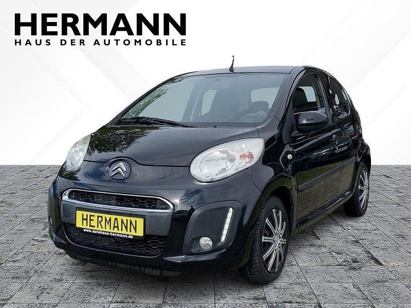 Schwarz Gebraucht 2014 Citroën C1 SELECTION Kleinwagen | 5.711 € (Etwas zu teuer) - Bild 1/4